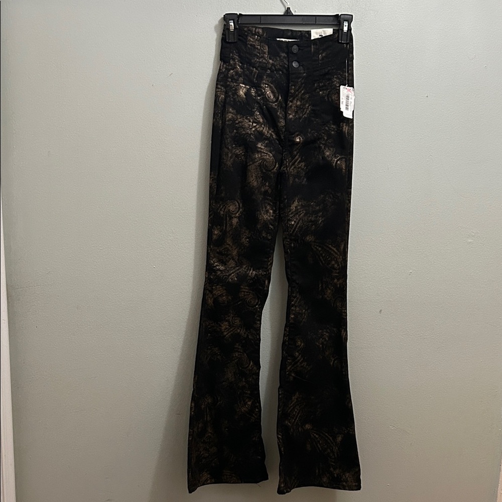 Stylish Black and gold Women's Jeans - Picture 5 of 8